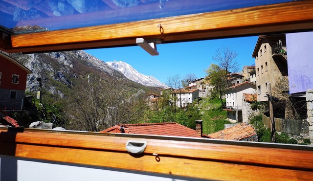 El Pozo Redondo Private vacation home in Cabrales
