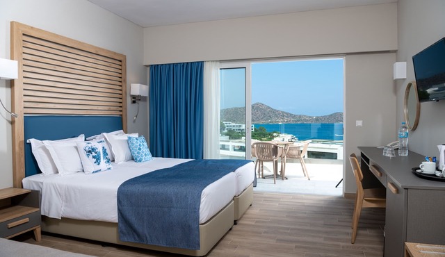 Elounda Breeze Resort - All Inclusive