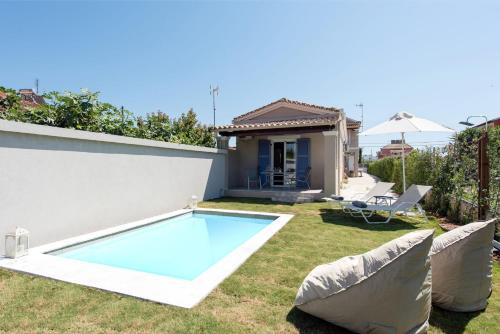 Enchanting Corfu Retreat 1 Bedroom Villa Angel Serene Pool