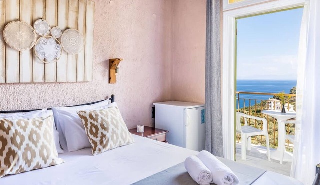 Estia Seaview Room - Ariadne Skopelos Getaway