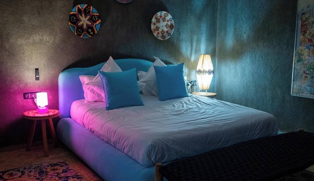Fabulous 5 suites's farmhouse w/AC & heated pool near Essaouira