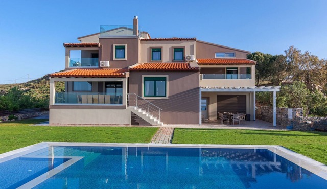 Ferienvilla mit privatem Pool by Interhome