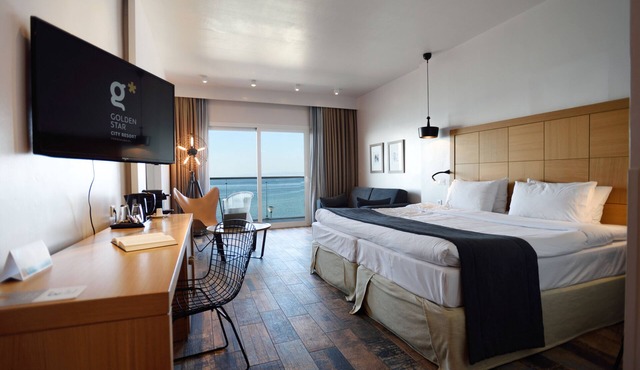 Golden Star City Resort