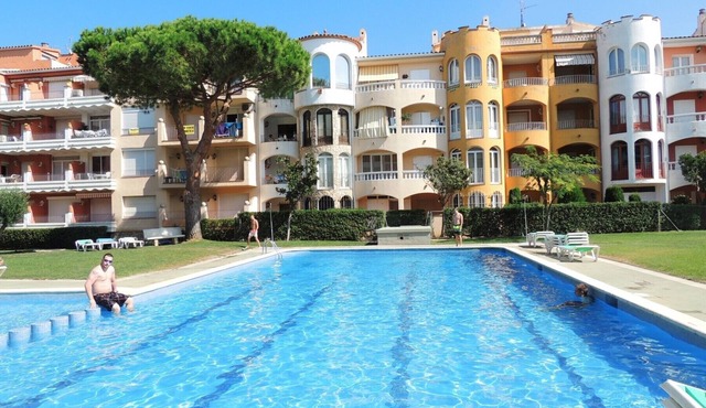 GRAN RESERVA MIMOSES 2 BJS C Empuriabrava in Empuriabrava