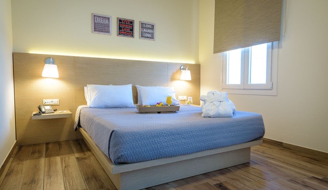 Grecian Castle Hotel in Chios