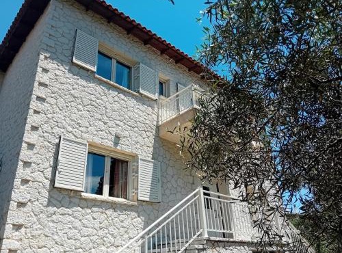 Holiday Garden Home - wenige Schritte ans Meer