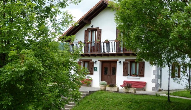 HOSTAL MENDILATZ in Orbaiceta