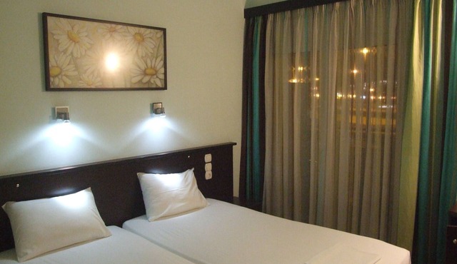 Hotel George