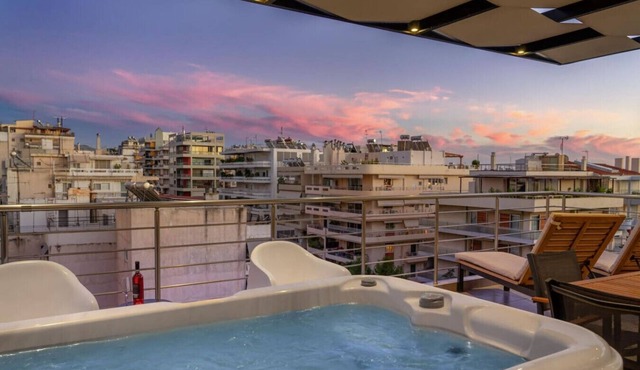 Jacuzzi Lux penthouse P Faliro