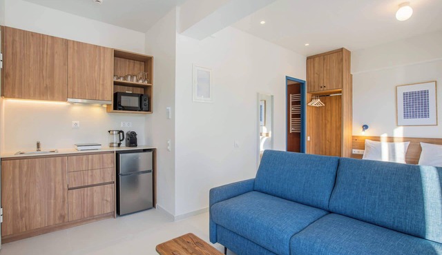 Kallithea Apartments by Olala Homes