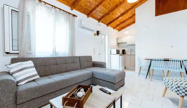 Koulouris Apartments
