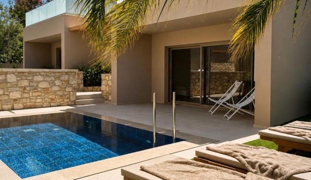 Lumina Sense Villas
