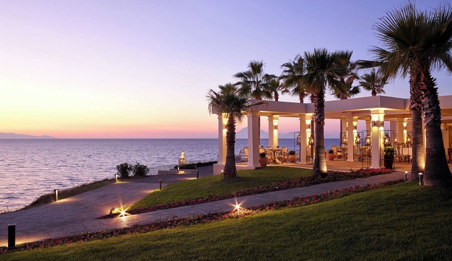 Mandola Rosa, A Resort to Live
