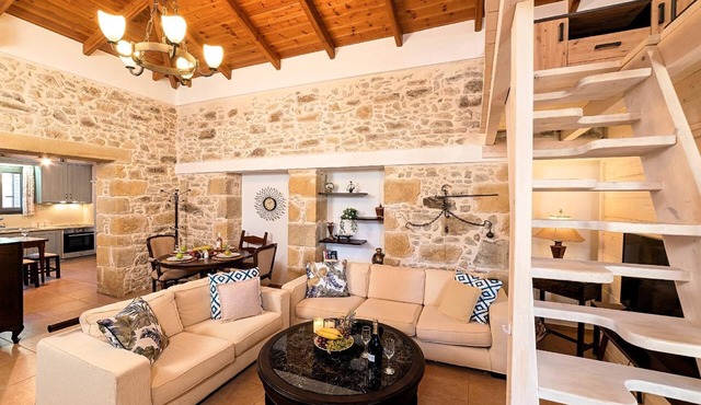 Mountain hut "Cretan Kera" with private pool