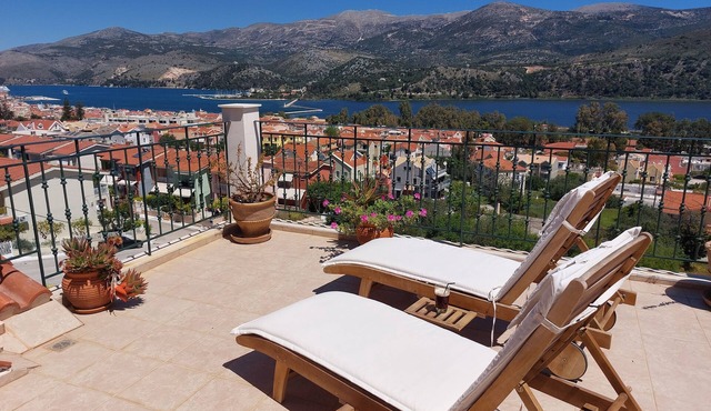 Nefeli seaview apartment in awesome Argostoli with 35 sqm seaview private patio