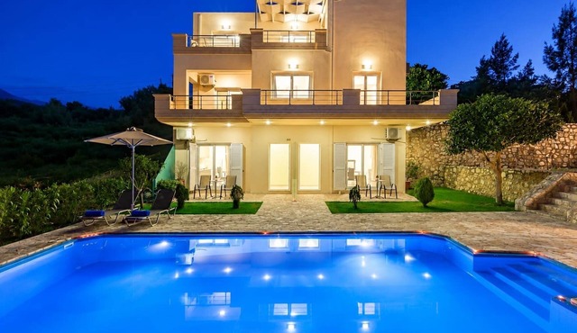 Oceana Suites & Villas - Private Pool Hideaway