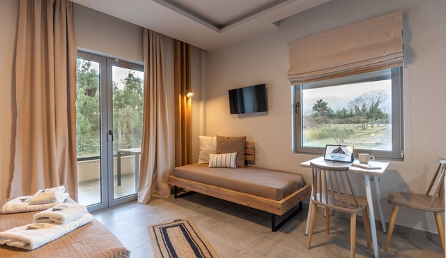 Olympus Pantheon Luxury Rooms in Dio-Olympos