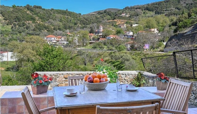 Pandora – Traditional Stone House in Elos, Chania