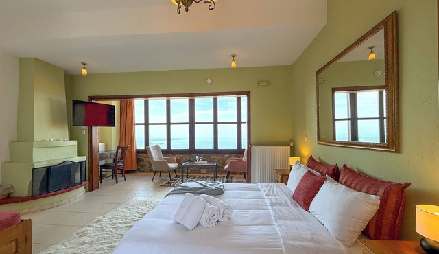 Pliades Traditional Guesthouse