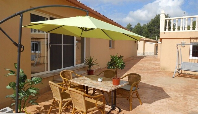 PRIMA VILLA FOR GROUPS OR 2 FAMILIES WITH ALL AMENITIES in Jalon