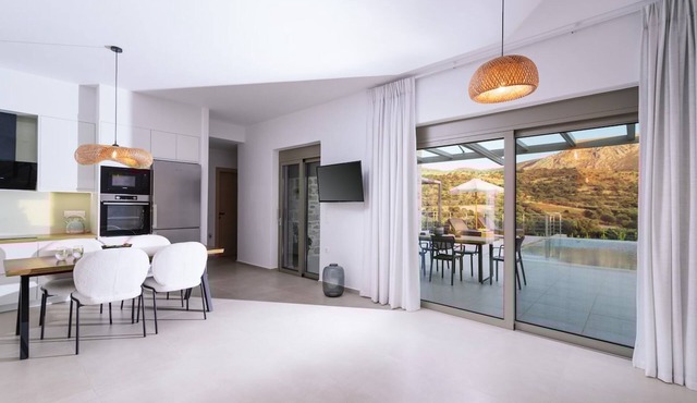 Ramo Dolivo Villa With Private Pool