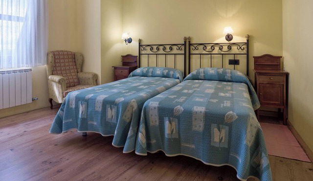 Room 'Llamaladil' with Mountain View, Shared Garden and Wi-Fi in Montealegre