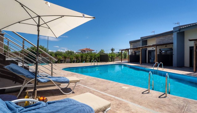 Sea View & Luxury Apartment Domania' with Wi-Fi and Air Conditioning