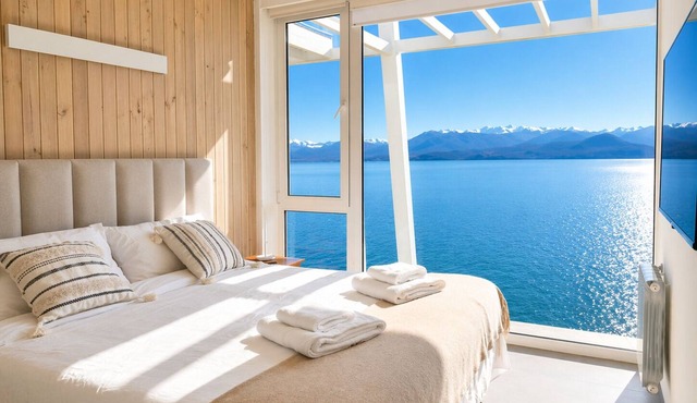 Signature Lake View · Luxury Residences B08