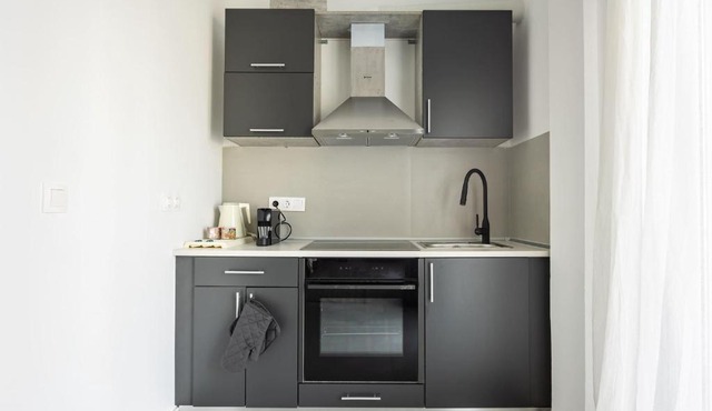 Stylish Studio Pangrati l Balcony l No Elevator