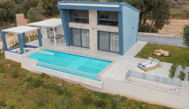 SUGARBLUE-Minimal 1-bedroom villa with a spectacular seaview