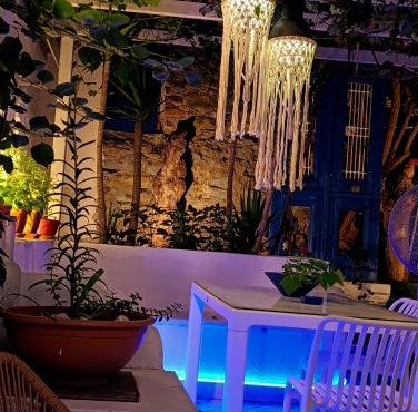Trykonos Garden Two Thessaloniki - Central Oasis with free parking