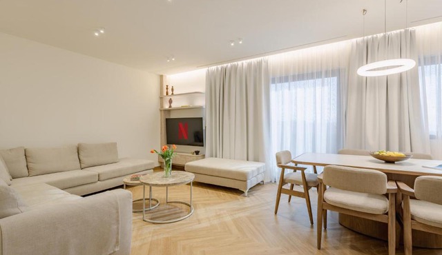 Twelve Luxury Living by 8essentially
