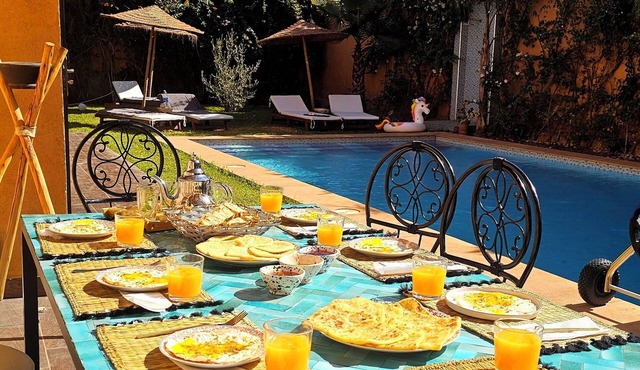 Villa Haut Standing - 4 Suites - Heated Pool 20 minutes from Marrakech in Rha