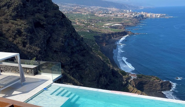 VILLA OCEAN II Luxe Infinity heated pool in Santa Úrsula