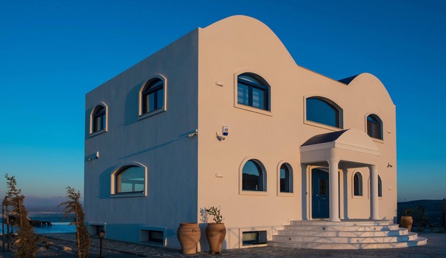 Villa Santorini, Wine Dark Sea Villas