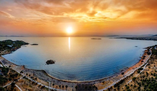 Walk to Oceanman Athens -Vouliagmeni Square Resort