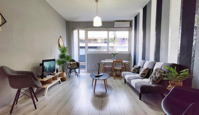 WSD HEBE New Lux 3BD Apt Near Railway Station