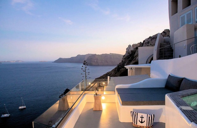 Caldera Serenity Cave Villa | Oia, Santorini | Breathtaking Caldera Views |.