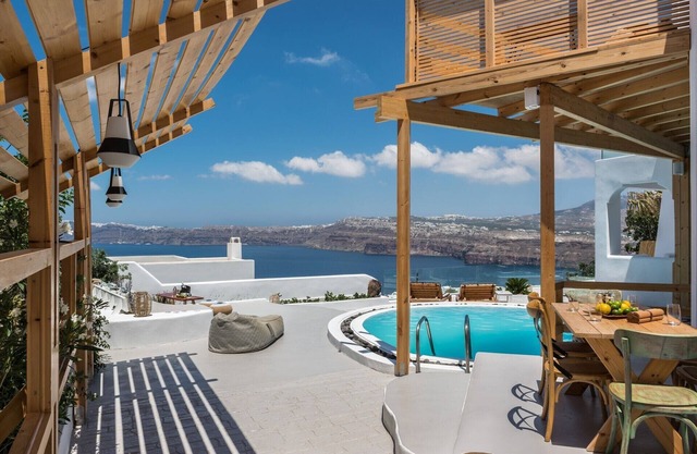 Luxury Santorini Villa |Summer Lovers Villa Private Pool | Private Spa | Panoramic Caldera View | Ak