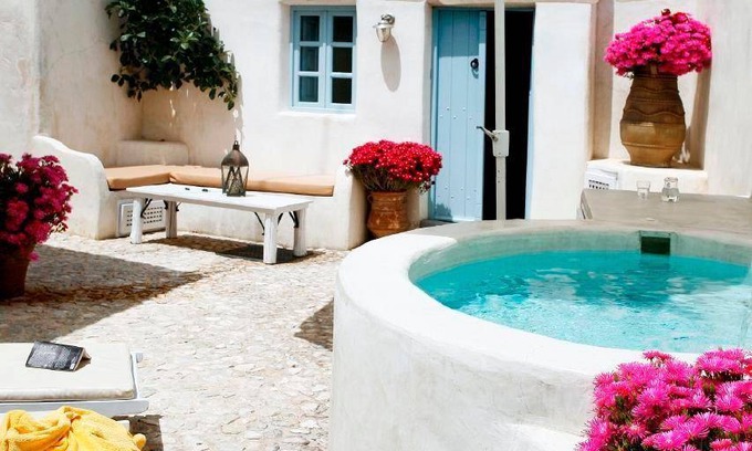Megalochori House | 100 m² House ∙ 2 bedrooms ∙ 4 guests