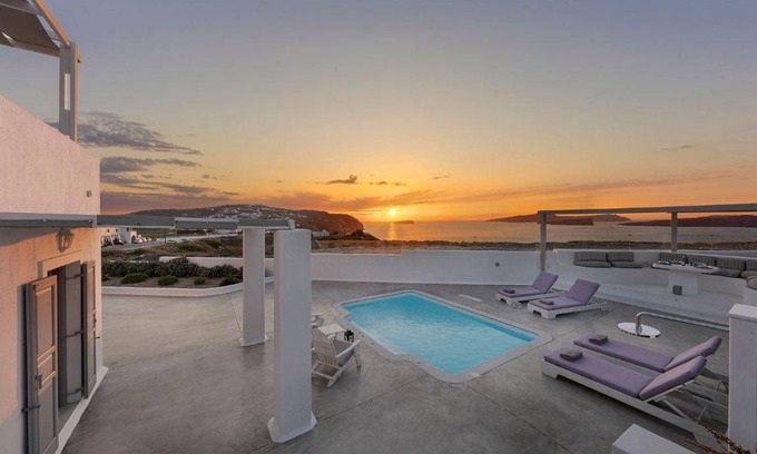 Akrotiri House | 111 m² House ∙ 3 bedrooms ∙ 6 guests