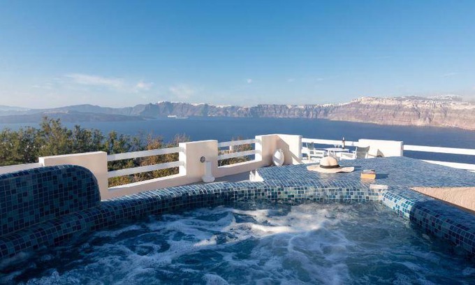 Akrotiri Apartment | 120 m² Apartment ∙ 2 bedrooms ∙ 7 guests