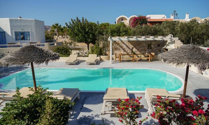 Agia Paraskevi Villa | 120 m² Villa ∙ 3 bedrooms ∙ 9 guests
