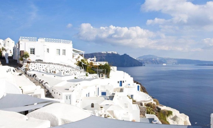 Oia Apartment | 180 m² Serviced apartment ∙ 127 guests