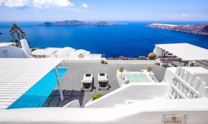 Imerovigli Villa | 312 m² Villa ∙ 5 bedrooms ∙ 10 guests