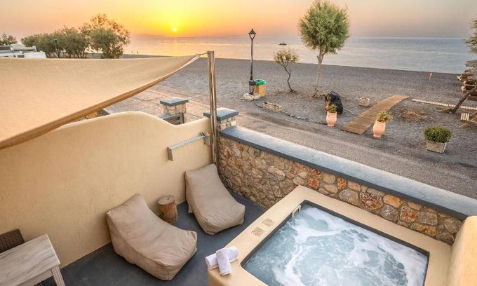Perivolos Apartment | 35 m² Serviced apartment ∙ 4 guests