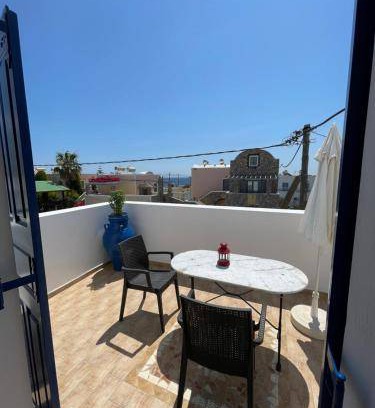 Kamari Apartment | 55 m² Serviced apartment ∙ 4 guests