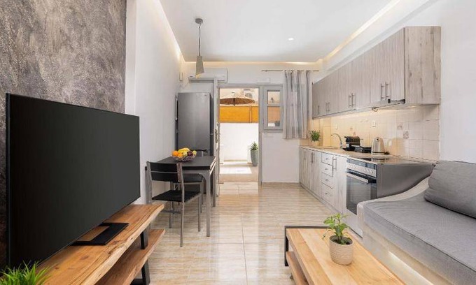 Karterados House | 67 m² House ∙ 2 bedrooms ∙ 5 guests