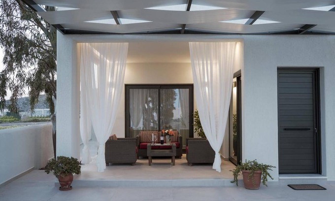 Agios Georgios House | 70 m² House ∙ 2 bedrooms ∙ 6 guests