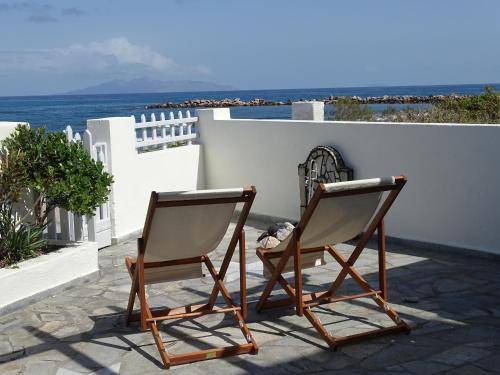 Monolithos House | 85 m² House ∙ 3 bedrooms ∙ 6 guests